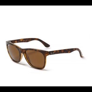 Ray Ban Wayfarer - Tortoise Brown Lens